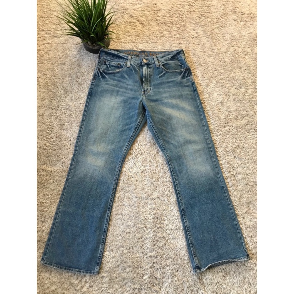 MENS AMERICAN EAGLE BOOTCUT JEANS